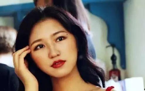 女演员爆料男主害羞视频,女演员揭露男主害羞幕后视频